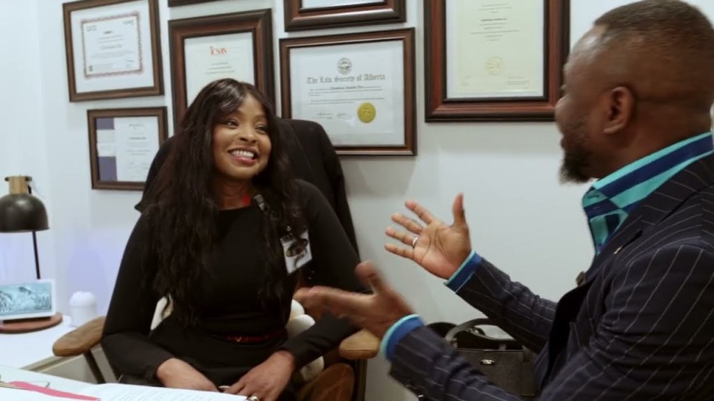 Calgary Employment Lawyer - Christie Eze - Osuji Smith Lawyers
